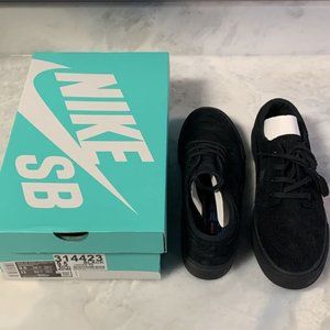 Nike SB Janoski RM Black Suede Skate Shoes Size 9